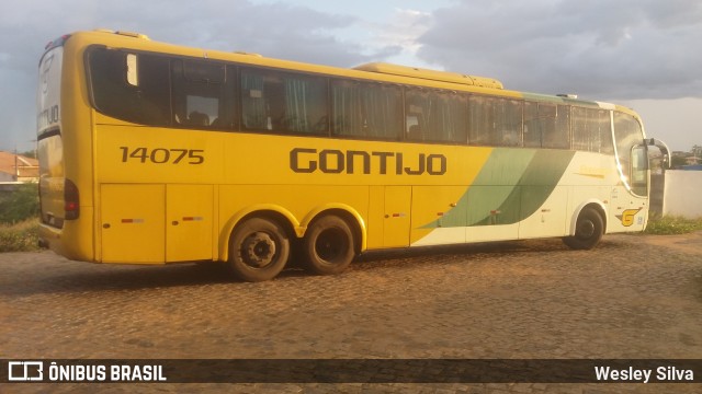 Empresa Gontijo de Transportes 14075 na cidade de Ouricuri, Pernambuco, Brasil, por Wesley Silva. ID da foto: 12097075.