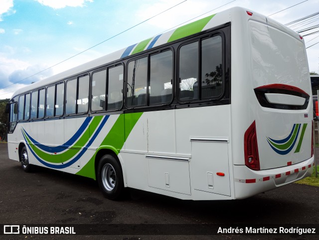 Autobuses sin identificación - Costa Rica 00 na cidade de La Uruca, San José, San José, Costa Rica, por Andrés Martínez Rodríguez. ID da foto: 12099247.