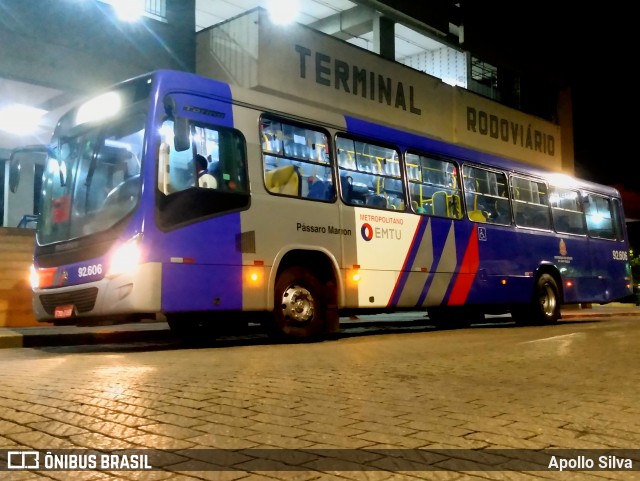 Empresa de Ônibus Pássaro Marron 92.606 na cidade de Cruzeiro, São Paulo, Brasil, por Apollo Silva. ID da foto: 12098588.
