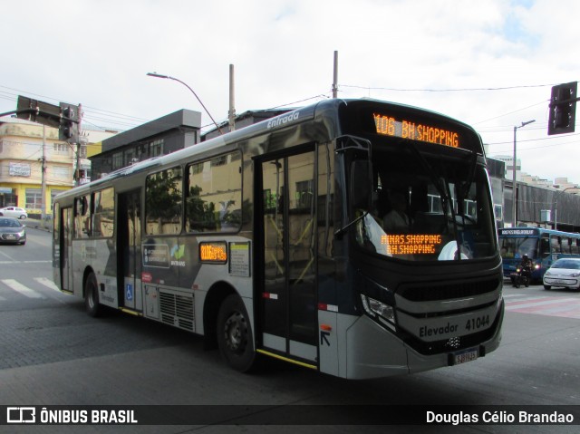 São Cristóvão Transportes 41044 na cidade de Belo Horizonte, Minas Gerais, Brasil, por Douglas Célio Brandao. ID da foto: 12098845.