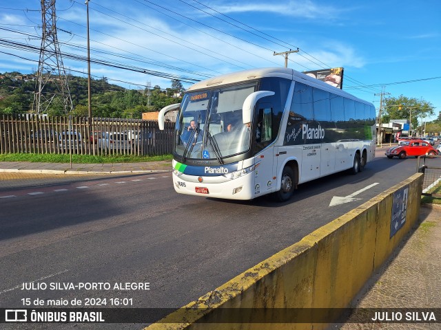 Planalto Transportes 1685 na cidade de Porto Alegre, Rio Grande do Sul, Brasil, por JULIO SILVA. ID da foto: 12098863.
