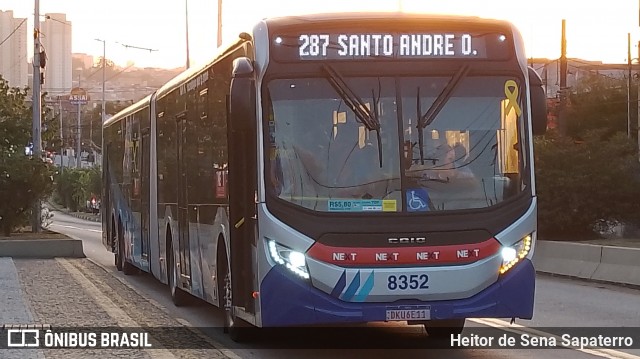 Next Mobilidade - ABC Sistema de Transporte 8352 na cidade de São Bernardo do Campo, São Paulo, Brasil, por Heitor de Sena Sapaterro. ID da foto: 12098945.