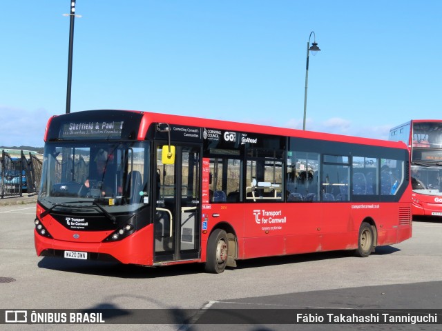 Go Cornwall Bus 2414 na cidade de Penzance, Cornwall, Inglaterra, por Fábio Takahashi Tanniguchi. ID da foto: 12098505.