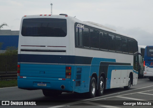 Ônibus Particulares 8675 na cidade de Santa Isabel, São Paulo, Brasil, por George Miranda. ID da foto: 12101339.