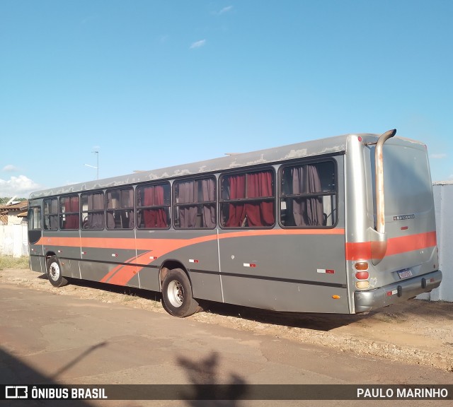 Ônibus Particulares 2042 na cidade de Campo Grande, Mato Grosso do Sul, Brasil, por PAULO MARINHO. ID da foto: 12100453.