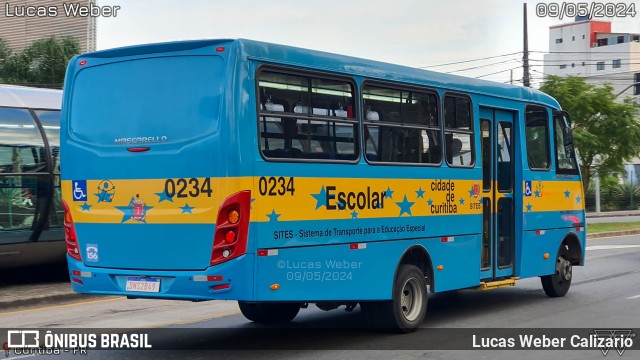 Transporte Acessível Unicarga 0234 na cidade de Curitiba, Paraná, Brasil, por Lucas Weber Calizario. ID da foto: 12099721.