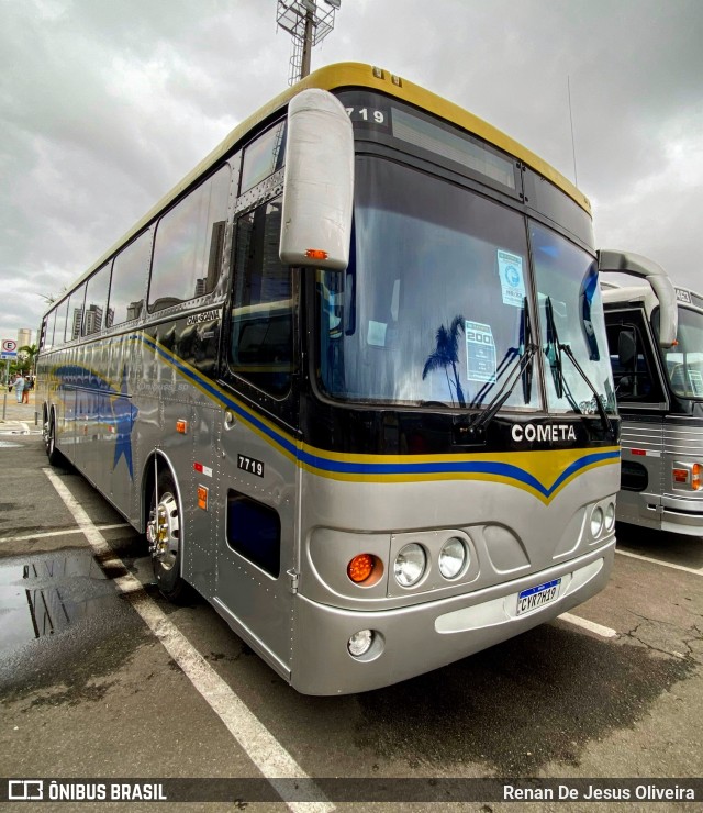 Ônibus Particulares 7719 na cidade de São Paulo, São Paulo, Brasil, por Renan De Jesus Oliveira. ID da foto: 12100345.