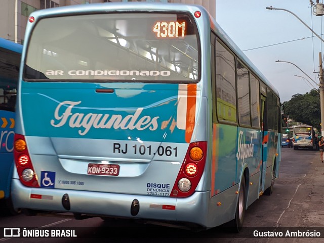 Auto Ônibus Fagundes RJ 101.061 na cidade de Niterói, Rio de Janeiro, Brasil, por Gustavo Ambrósio. ID da foto: 12101362.