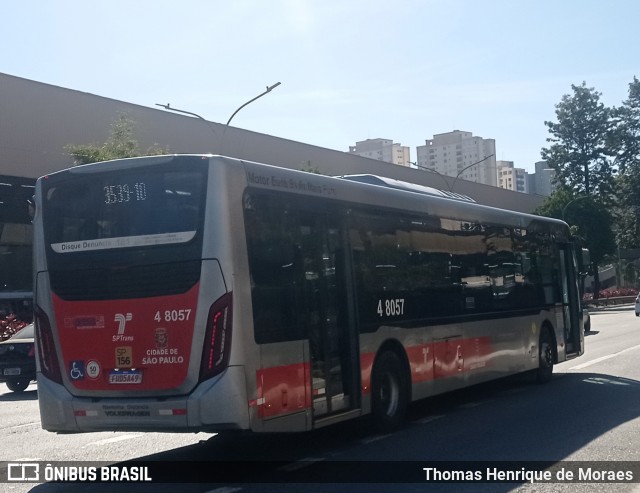 Express Transportes Urbanos Ltda 4 8057 na cidade de São Paulo, São Paulo, Brasil, por Thomas Henrique de Moraes. ID da foto: 12101977.