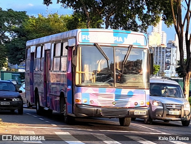 Ônibus Particulares Fisioterapia-Móvel na cidade de Juiz de Fora, Minas Gerais, Brasil, por Kaio Do Fusca. ID da foto: 12101029.
