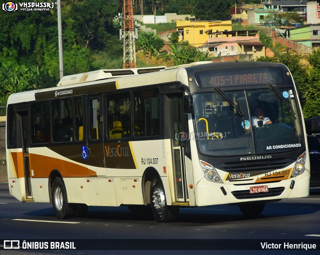 Auto Ônibus Vera Cruz RJ 104.007 na cidade de Duque de Caxias, Rio de Janeiro, Brasil, por Victor Henrique. ID da foto: 12105729.