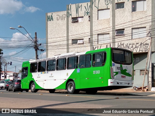 VB Transportes e Turismo 3233 na cidade de Campinas, São Paulo, Brasil, por José Eduardo Garcia Pontual. ID da foto: 12105312.