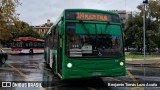 Buses Vule 1215 na cidade de Santiago, Santiago, Metropolitana de Santiago, Chile, por Benjamín Tomás Lazo Acuña. ID da foto: :id.