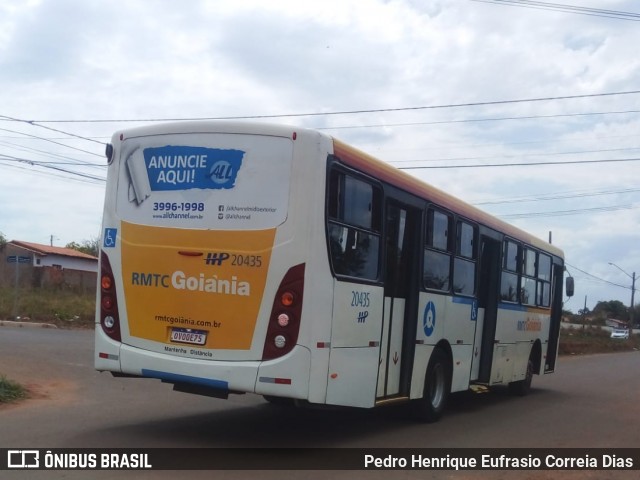 HP Transportes Coletivos 20435 na cidade de Aparecida de Goiânia, Goiás, Brasil, por Pedro Henrique Eufrasio Correia Dias. ID da foto: 12065978.
