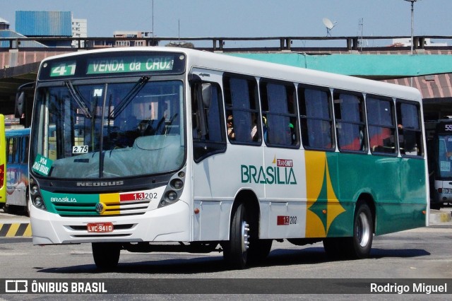 Auto Ônibus Brasília 1.3.202 na cidade de Niterói, Rio de Janeiro, Brasil, por Rodrigo Miguel. ID da foto: 12067354.