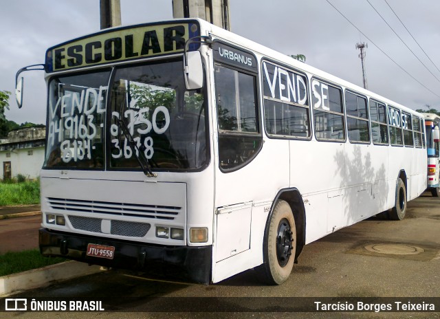 Ônibus Particulares 9558 na cidade de Tucuruí, Pará, Brasil, por Tarcísio Borges Teixeira. ID da foto: 12066093.