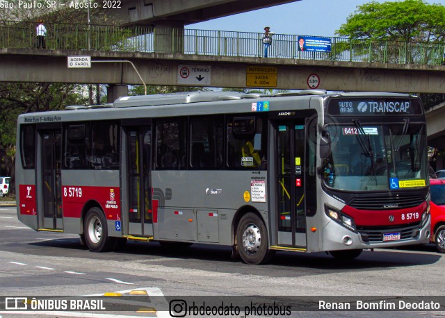 Auto Viação Transcap 8 5719 na cidade de São Paulo, São Paulo, Brasil, por Renan  Bomfim Deodato. ID da foto: 12067504.
