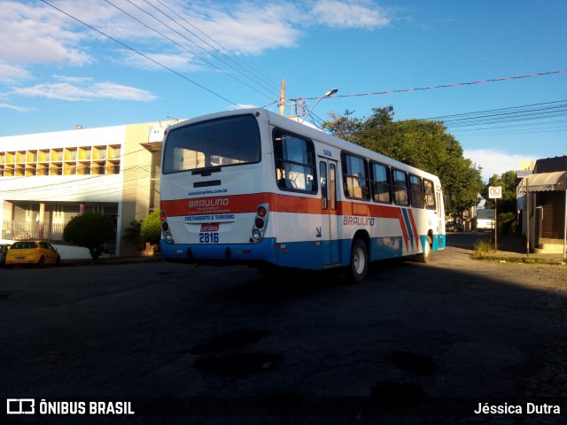 Empresa Braulino 2816 na cidade de Divinópolis, Minas Gerais, Brasil, por Jéssica Dutra. ID da foto: 12066067.