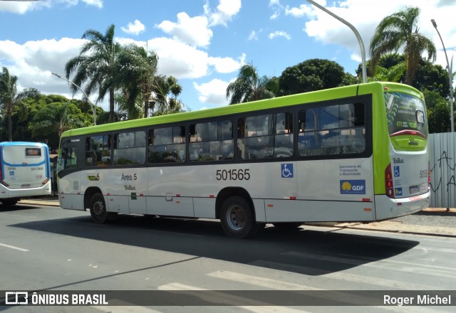 BsBus Mobilidade 501565 na cidade de Taguatinga, Distrito Federal, Brasil, por Roger Michel. ID da foto: 12066849.