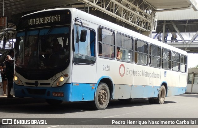 Expresso Metropolitano Transportes 2828 na cidade de Salvador, Bahia, Brasil, por Pedro Henrique Nascimento Carballal. ID da foto: 12066846.