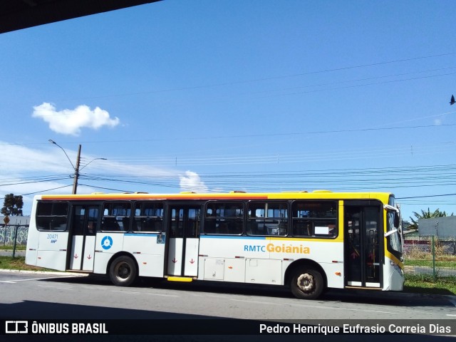 HP Transportes Coletivos 20471 na cidade de Aparecida de Goiânia, Goiás, Brasil, por Pedro Henrique Eufrasio Correia Dias. ID da foto: 12066923.