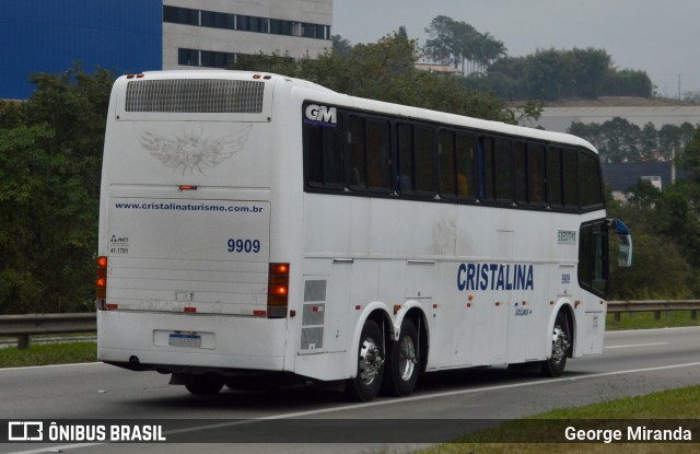 Cristalina Turismo 9909 na cidade de Santa Isabel, São Paulo, Brasil, por George Miranda. ID da foto: 12067507.