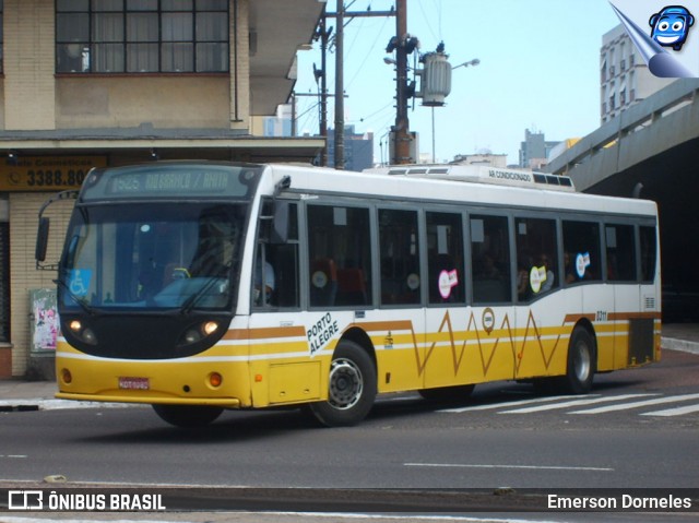 Companhia Carris Porto-Alegrense 0311 na cidade de Porto Alegre, Rio Grande do Sul, Brasil, por Emerson Dorneles. ID da foto: 12066195.
