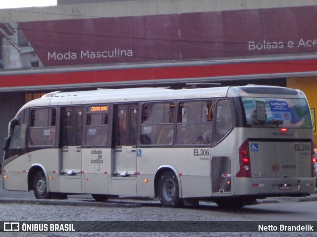 Auto Viação São José dos Pinhais EL305 na cidade de Curitiba, Paraná, Brasil, por Netto Brandelik. ID da foto: 12068166.