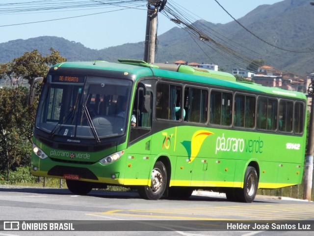 Pássaro Verde 15142 na cidade de Ouro Preto, Minas Gerais, Brasil, por Helder José Santos Luz. ID da foto: 12067489.
