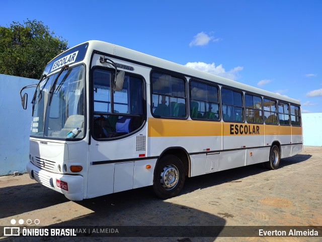 Ônibus Particulares 9437 na cidade de Ribeirópolis, Sergipe, Brasil, por Everton Almeida. ID da foto: 12067490.