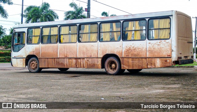 Ônibus Particulares 6840 na cidade de Breu Branco, Pará, Brasil, por Tarcísio Borges Teixeira. ID da foto: 12066043.