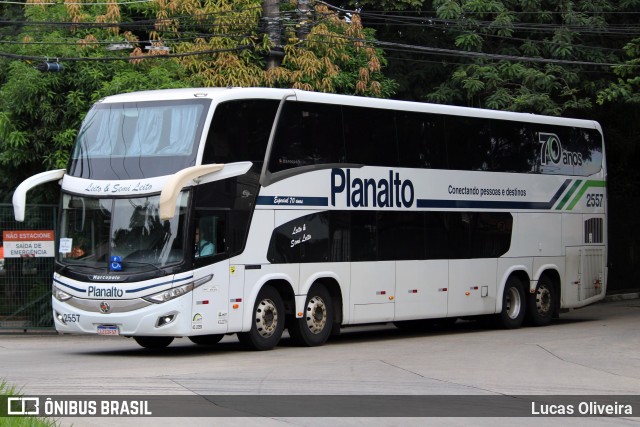 Planalto Transportes 2557 na cidade de São Paulo, São Paulo, Brasil, por Lucas Oliveira. ID da foto: 12066677.