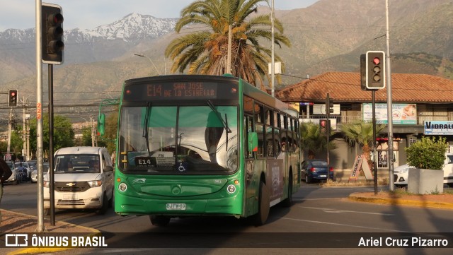 Buses Vule 302 na cidade de La Florida, Santiago, Metropolitana de Santiago, Chile, por Ariel Cruz Pizarro. ID da foto: 12067249.