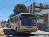 Escolares JHM-3I84 na cidade de Vitória da Conquista, Bahia, Brasil, por João Pedro Rocha. ID da foto: :id.