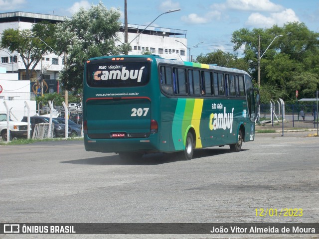 Auto Viação Cambuí 207 na cidade de Pouso Alegre, Minas Gerais, Brasil, por João Vitor Almeida de Moura. ID da foto: 12110305.