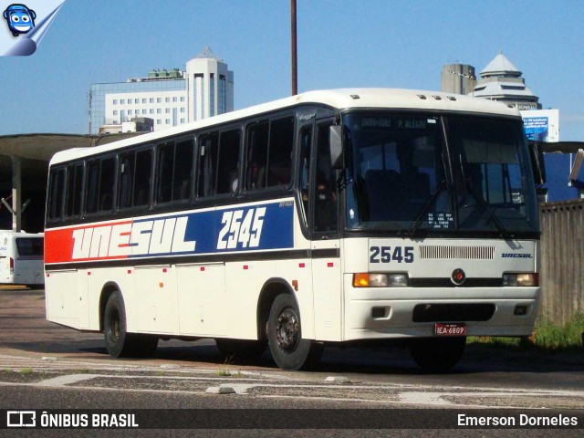 Unesul de Transportes 2545 na cidade de Porto Alegre, Rio Grande do Sul, Brasil, por Emerson Dorneles. ID da foto: 12114733.