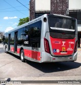 Express Transportes Urbanos Ltda 4 8043 na cidade de São Paulo, São Paulo, Brasil, por Renan De Jesus Oliveira. ID da foto: :id.