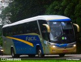 Fácil Transportes e Turismo 4044 na cidade de Petrópolis, Rio de Janeiro, Brasil, por Victor Henrique. ID da foto: :id.