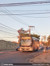 Viação Carneirinhos 11176 na cidade de Belo Horizonte, Minas Gerais, Brasil, por Richard Gabriel Santos Da Silva. ID da foto: :id.