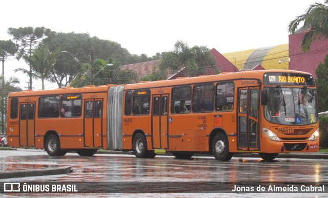 Auto Viação Redentor HA613 na cidade de Curitiba, Paraná, Brasil, por Jonas de Almeida Cabral. ID da foto: 12123142.