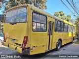 Ônibus Particulares  na cidade de Governador Valadares, Minas Gerais, Brasil, por Gustavo Cruz Bezerra. ID da foto: :id.