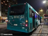 Ônibus Particulares BFKC62 na cidade de Santiago, Santiago, Metropolitana de Santiago, Chile, por Benjamín Tomás Lazo Acuña. ID da foto: :id.