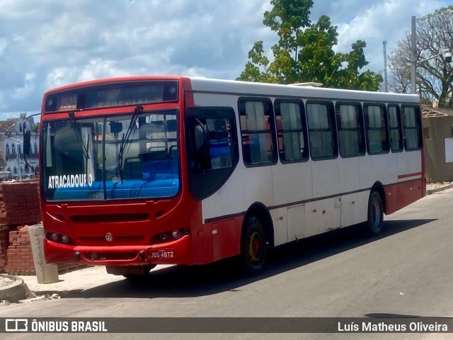 Ônibus Particulares 4872 na cidade de Valença, Bahia, Brasil, por Luís Matheus Oliveira. ID da foto: 12068250.