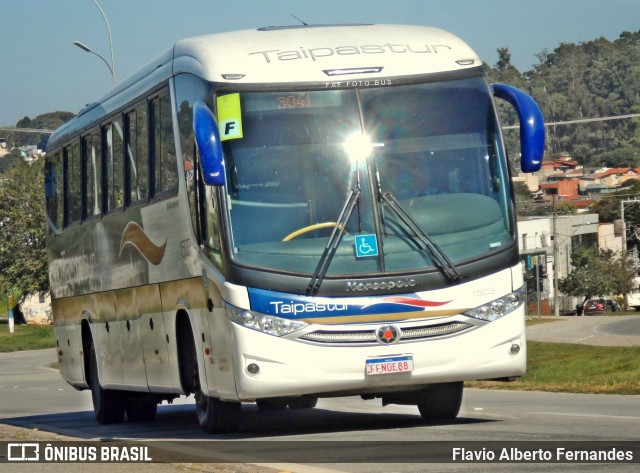 Taipastur Transportes Turísticos 1503 na cidade de Mairinque, São Paulo, Brasil, por Flavio Alberto Fernandes. ID da foto: 12069405.