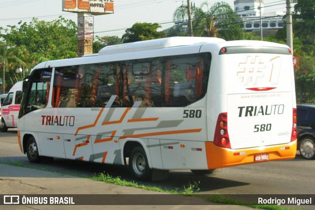 Triauto 580 na cidade de Rio de Janeiro, Rio de Janeiro, Brasil, por Rodrigo Miguel. ID da foto: 12069951.