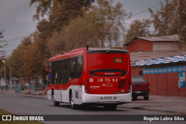 Buses Omega 6043 na cidade de Puente Alto, Cordillera, Metropolitana de Santiago, Chile, por Rogelio Labra Silva. ID da foto: 12068305.