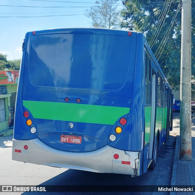 Ônibus Particulares DVT1896 na cidade de Itapevi, São Paulo, Brasil, por Michel Nowacki. ID da foto: 12069228.