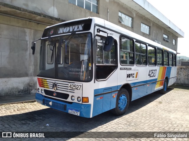 Novix Bus 42527 na cidade de Juiz de Fora, Minas Gerais, Brasil, por Fábio Singulani. ID da foto: 12069265.