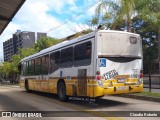 Companhia Carris Porto-Alegrense 0700 na cidade de Porto Alegre, Rio Grande do Sul, Brasil, por Claudio Roberto. ID da foto: :id.