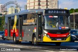 Pêssego Transportes 4 7200 na cidade de São Paulo, São Paulo, Brasil, por Cosme Busmaníaco. ID da foto: :id.
